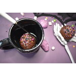 bombe-de-chocolat-chaud-halloween-chasse-bonbons-sac-sorcière-fantome-tete-de-mort-31-octobre-soirée-citrouille-spooky-effrayant-déguisement-trick-treat-sort (15)