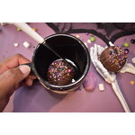 bombe-de-chocolat-chaud-halloween-chasse-bonbons-sac-sorcière-fantome-tete-de-mort-31-octobre-soirée-citrouille-spooky-effrayant-déguisement-trick-treat-sort (30)