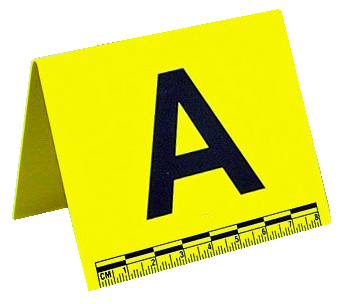 cavalier plot jaune alphabet