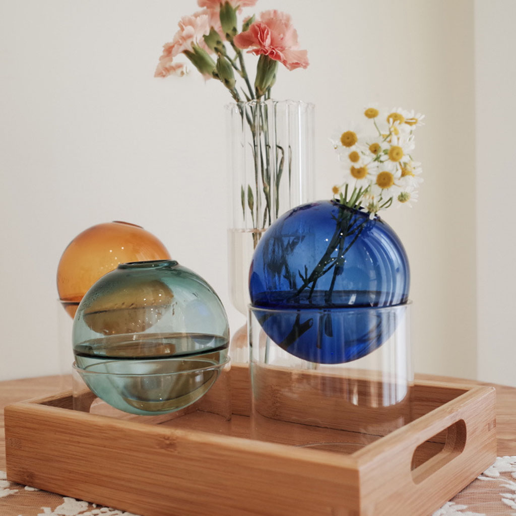 Vase rond en verre de style nordique
