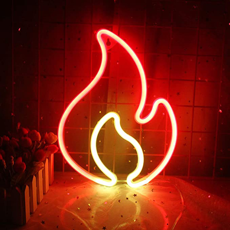 LED suspendue motif flames