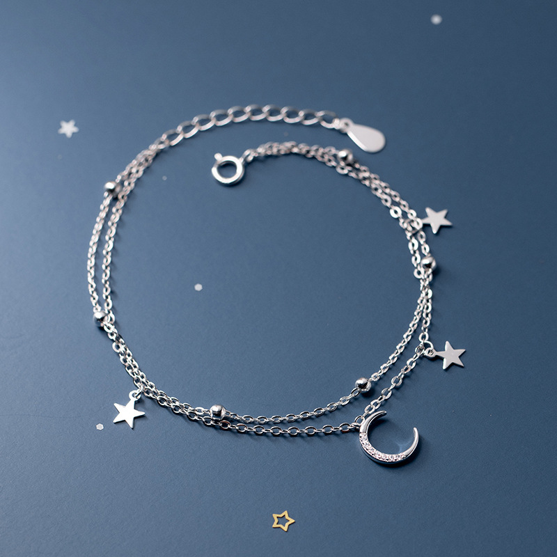 Bracelet double couche avec pendentif étoiles et lune pour femme