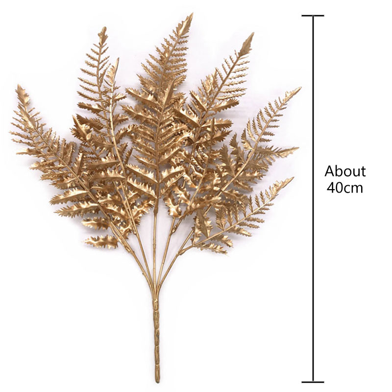 Plantes-artificielles-dor-es-et-argent-es-brillantes-mise-en-sc-ne-du-cuir-chevelu-d