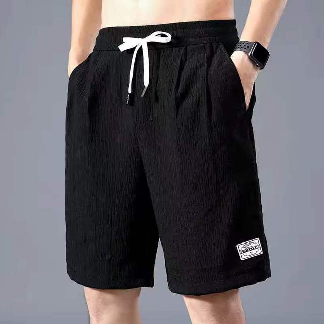 Short léger pour homme