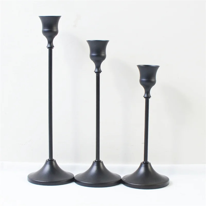 bougeoirs-trois-pieces-couleur-noir
