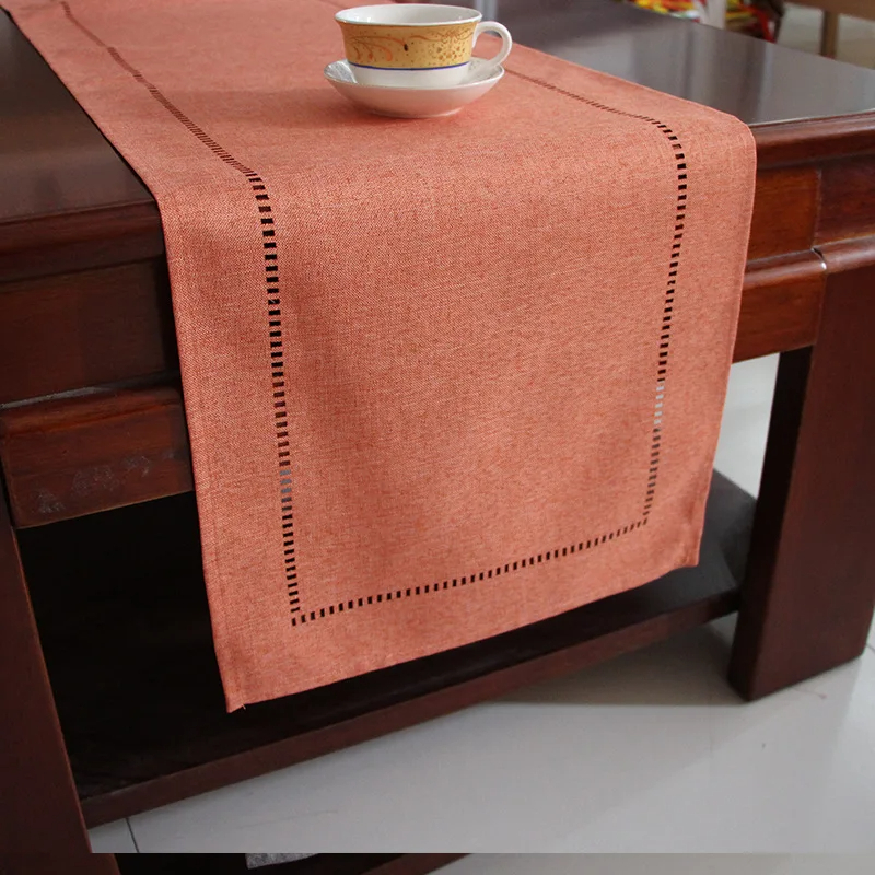 chemin-de-table-decoratif (2)