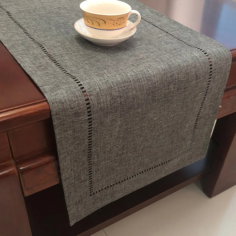 chemin-de-table-decoratif (7)