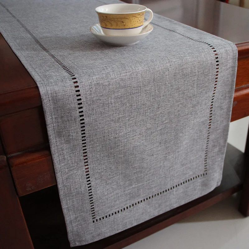 chemin-de-table-decoratif (6)