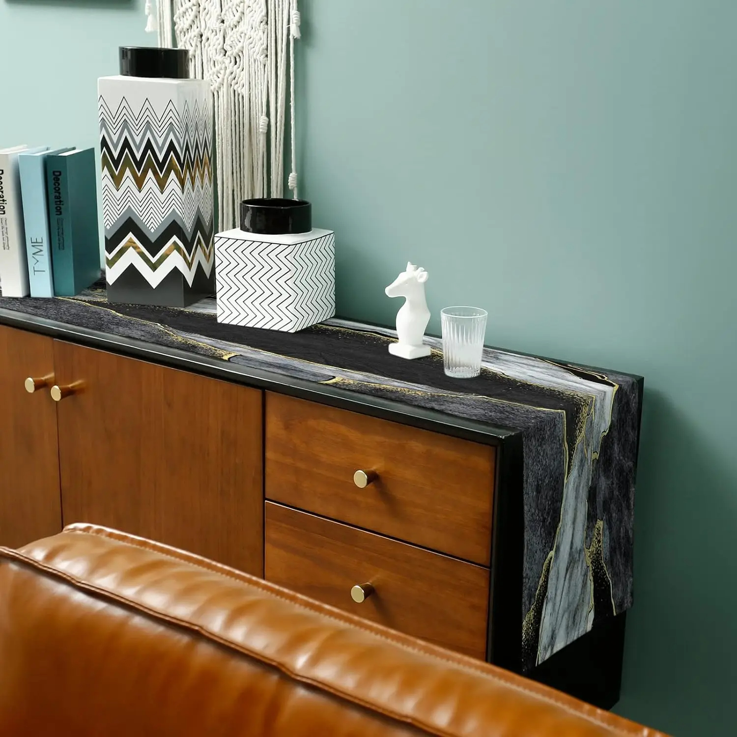 chemin-de-table-style-moderne (merci boutique) (2)