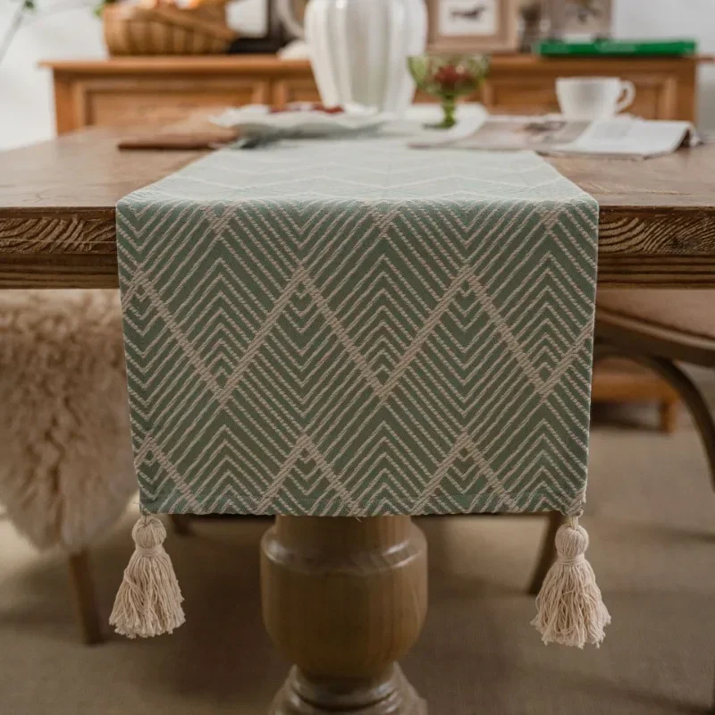 chemin-de-table-motif-geometrique-longueur-180-cm (3)