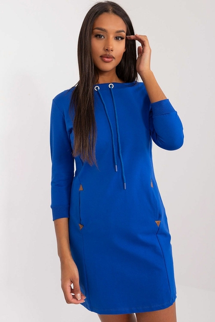 robe-courte-avec-poches-4