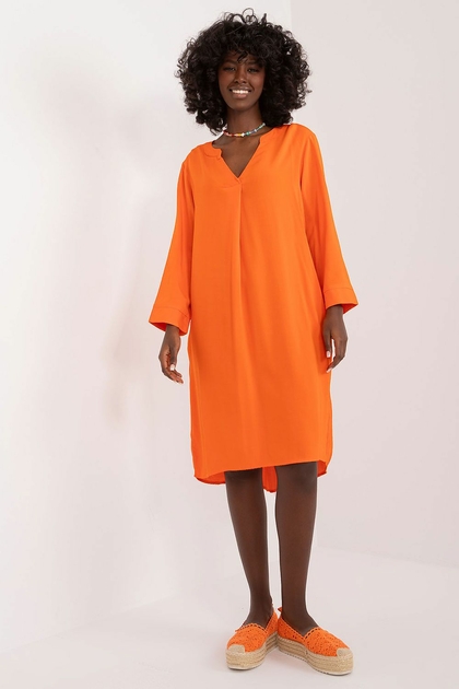 Robe mi longue col en V