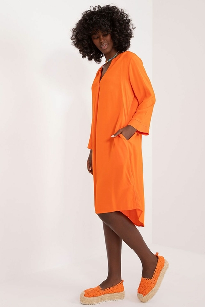 robe-mi-longue-col-en-v-2