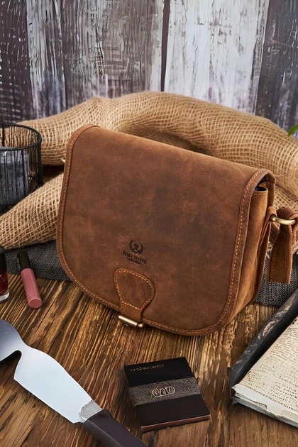 Sac à main couleur brun naturel pour femmes