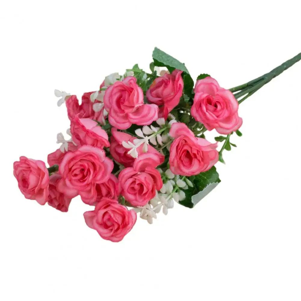 Bouquet de roses artificielles