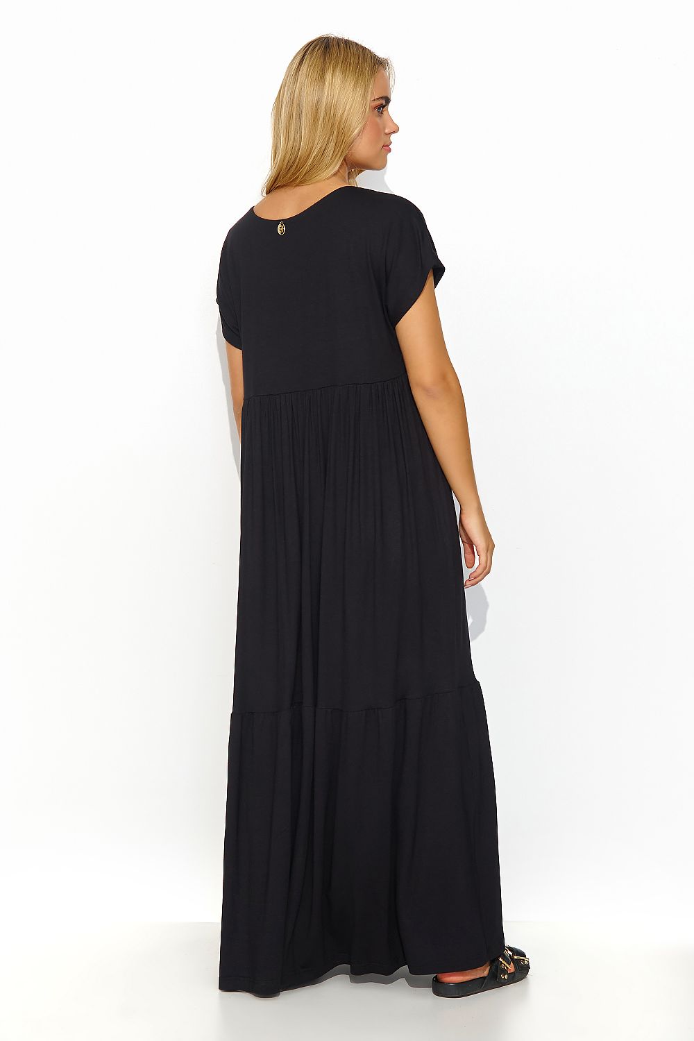 robe-de-jour-couleur-noire (2)