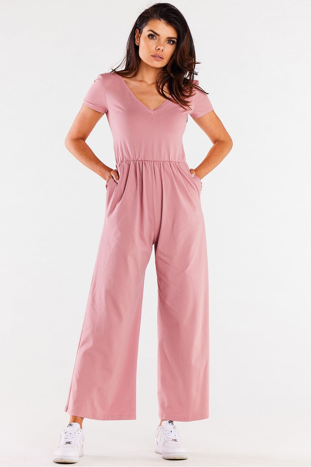 Combinaison manches courtes et jambes larges pour femmes