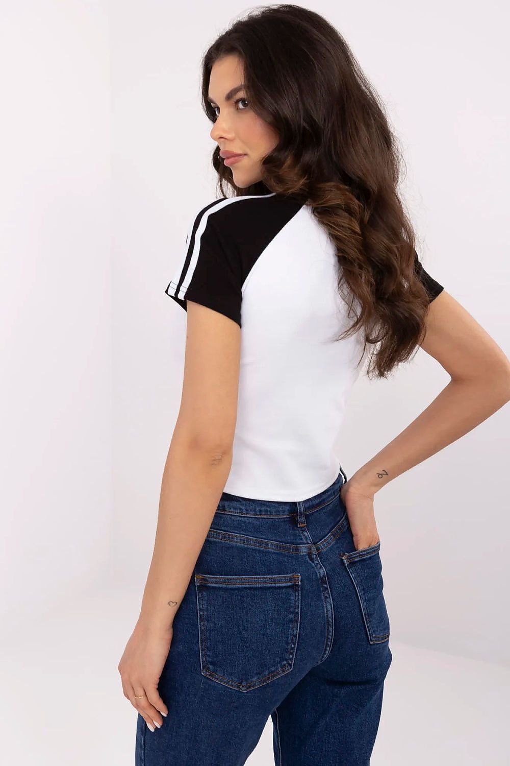 t-shirt-court-pour-femmes (3)