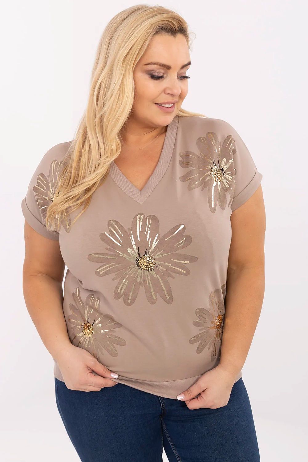 t-shirt-grande-taille-col-en-v-pour-femme (10)