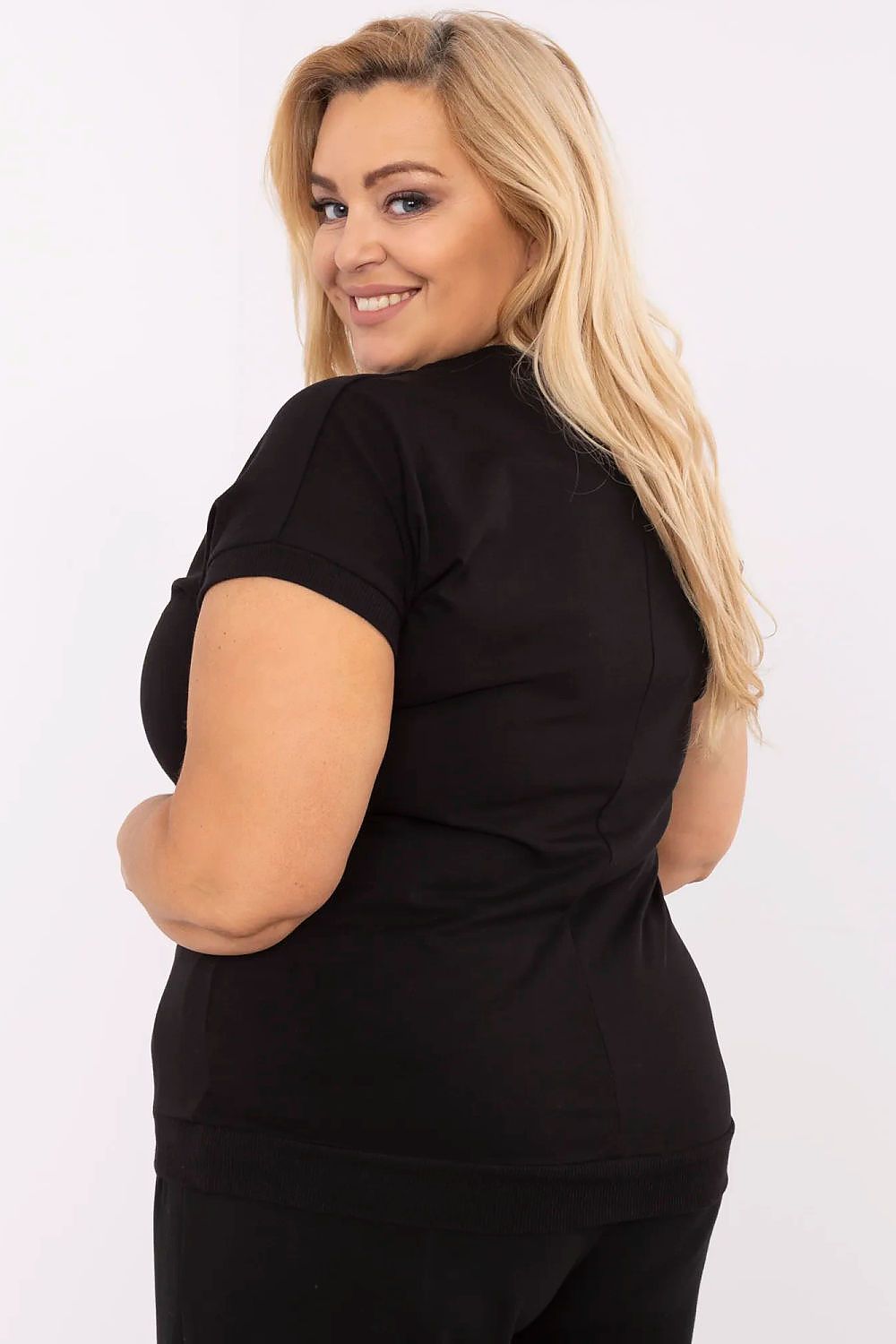 t-shirt-grande-taille-col-rond-pour-femmes (6)