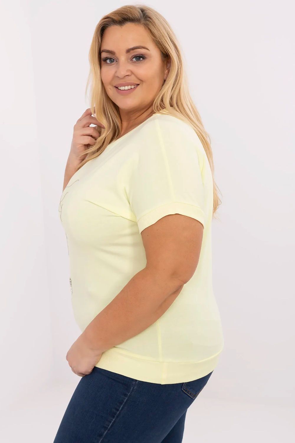 t-shirt-grande-taille-col-rond-pour-femmes (11)