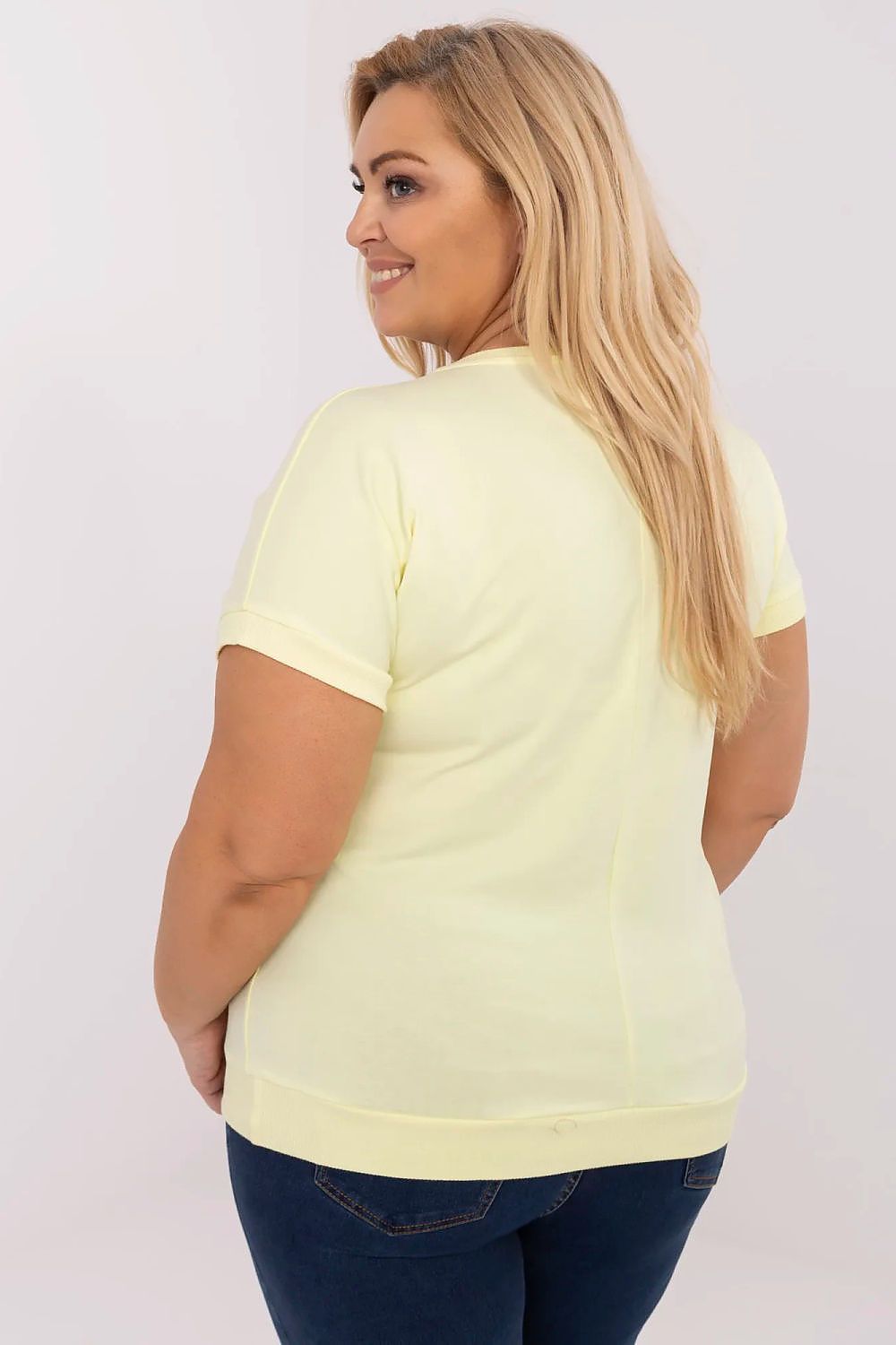 t-shirt-grande-taille-col-rond-pour-femmes (12)