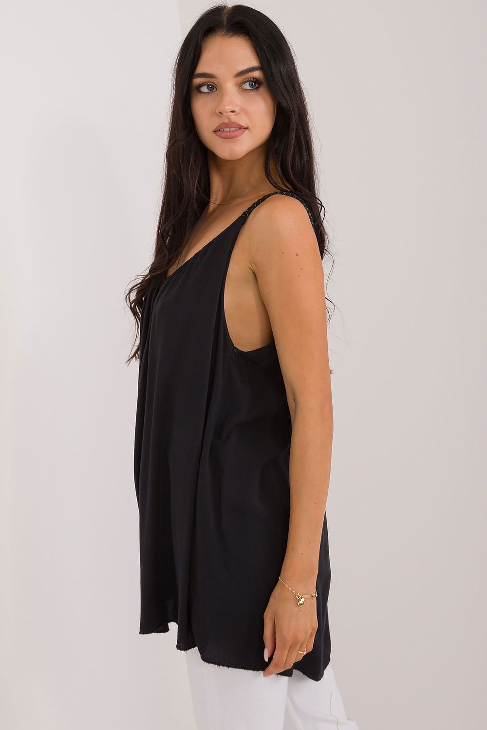 top-ample-sans-manches-pour-femmes (2)