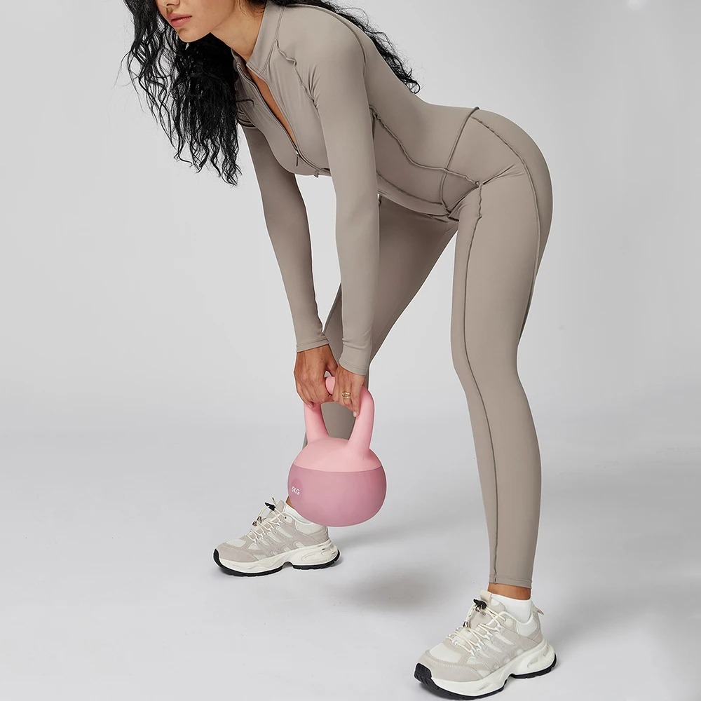 combinaison-de-sport-pour-femms (2)