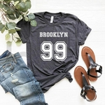t-shirt-unisexe-brooklyn-99-streetwear-manches-courtes
