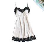 chemise-de-nuit-en-dentelle-3