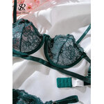 ensemble-soutien-gorge-et-string-3