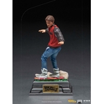 Statuette Retour vers le Futur II Art Scale Marty McFly on Hoverboard 22cm 1001 Figurines (2)