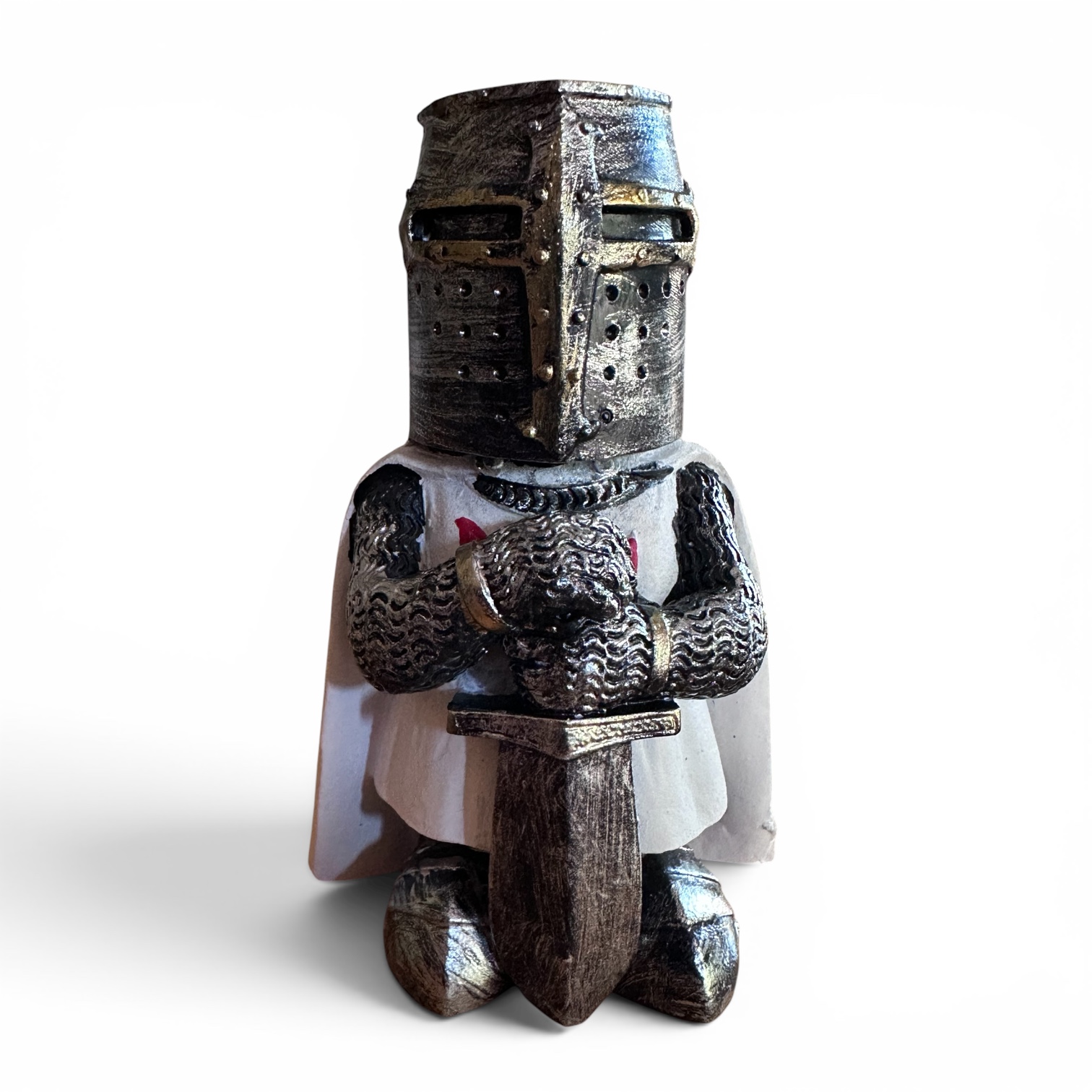 Figurine Chevalier Templier en Armure avec Épée – Statue Médiévale en Résine 8 cm