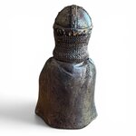 Figurine Chevalier Médiéval avec Hache – Statue en Résine 8 cm
