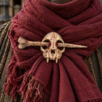 BROCHE MÉDIÉVALE CRÂNE ET OS
