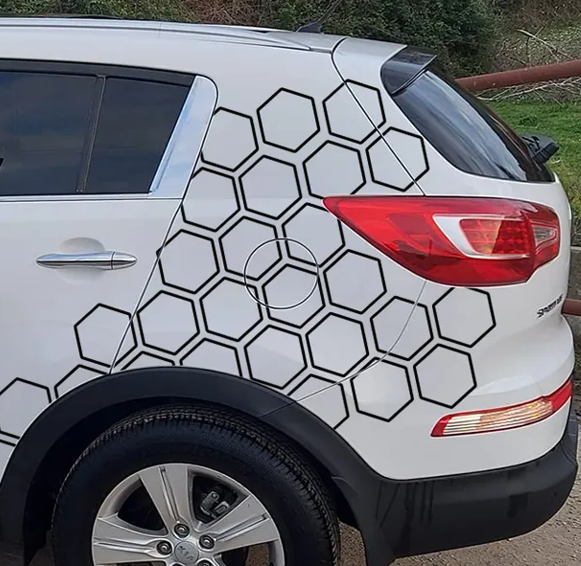 Sticker auto ou moto, nid d'abeille