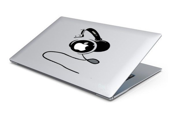 sticker-casque-dj-macbook