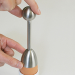 CRACK-IT-Coupe-œuf-coque-inox-moha-the-little-boutique-3