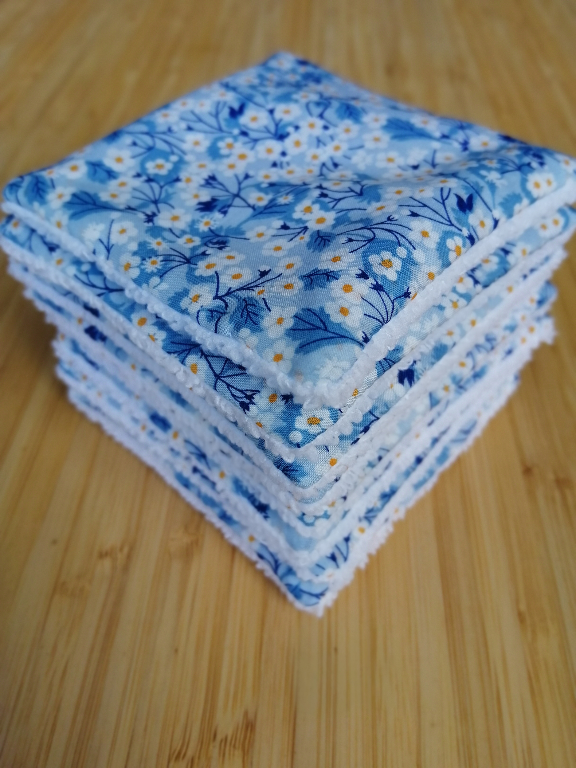 Lot de 8 lingettes démaquillantes lavables motif Liberty