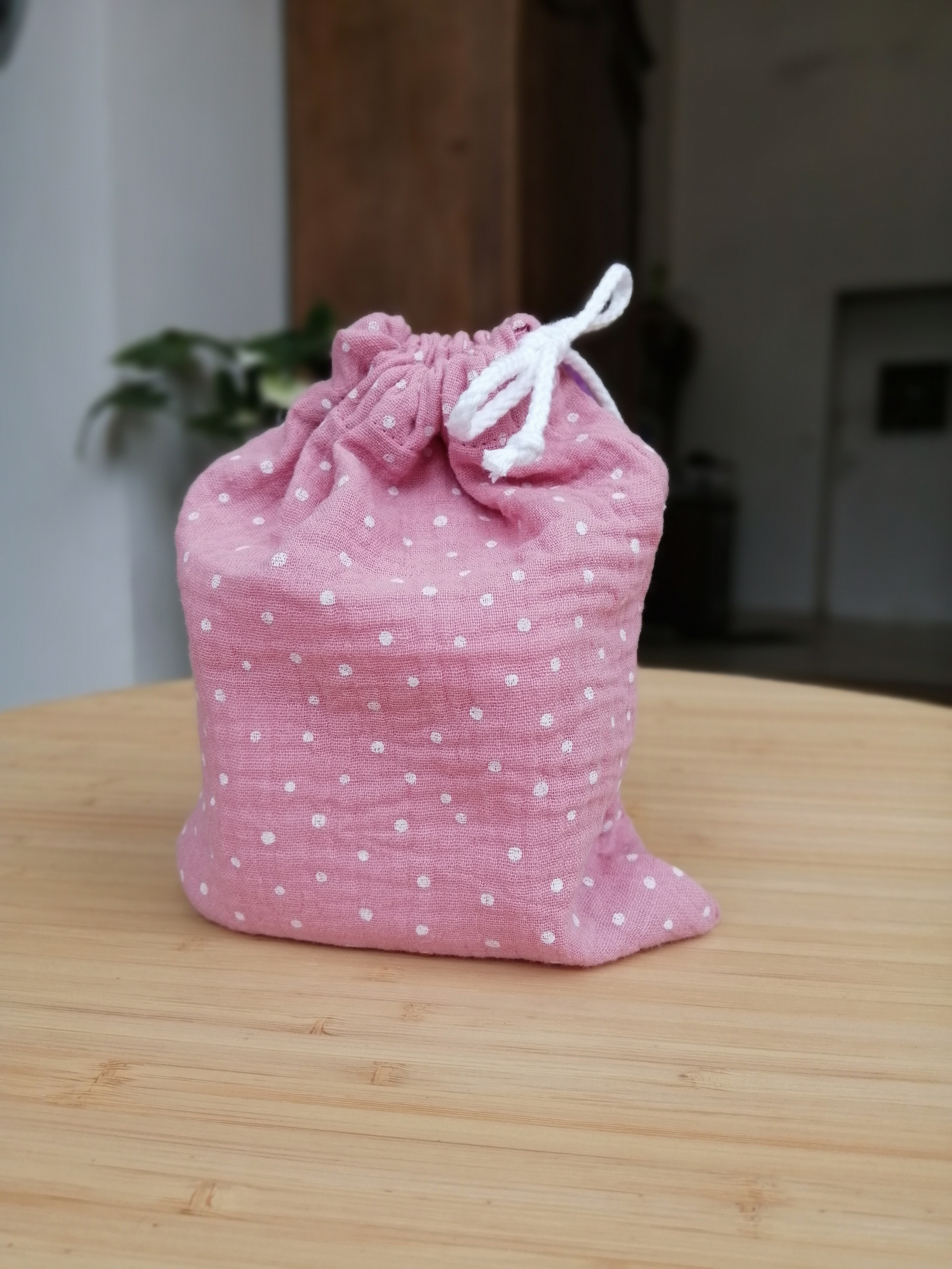 Pochon de 8 lingettes lavables roses à pois blancs