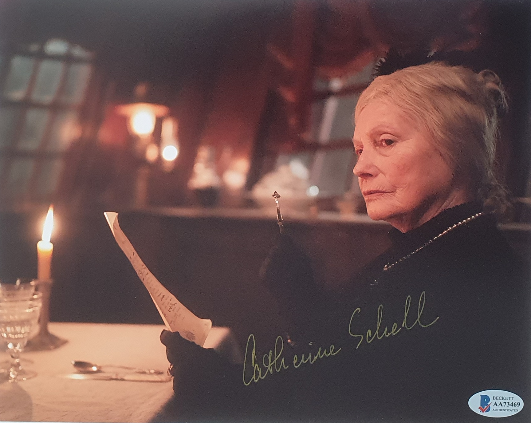 Autographe de Catherine Schell (Dracula, Duchess Valerie) Beckett