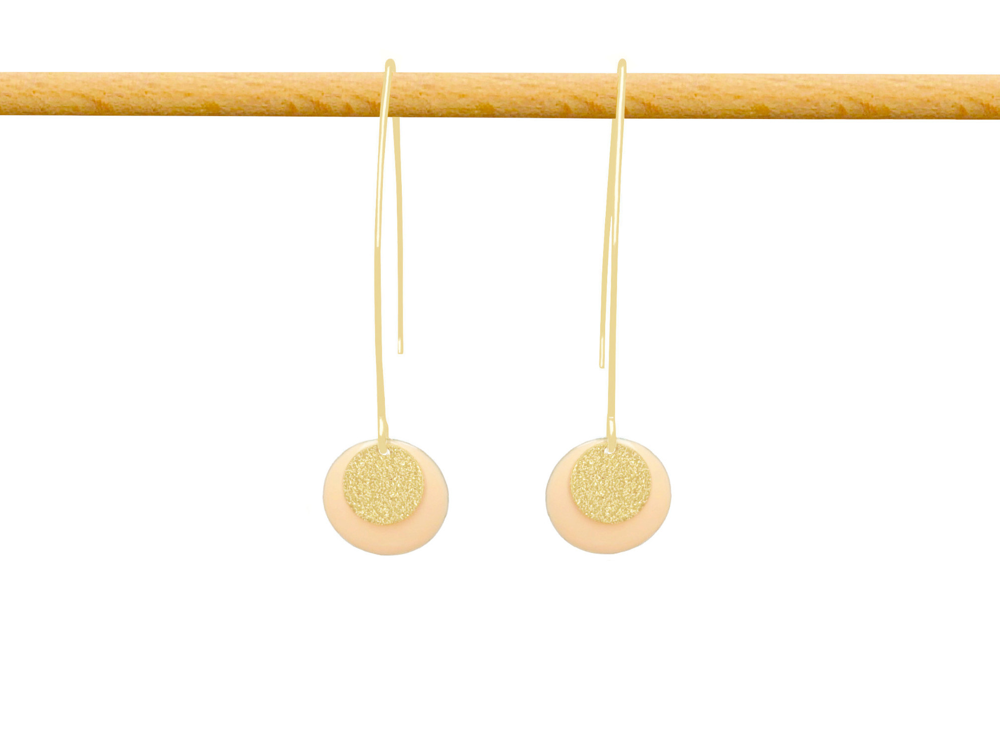 Boucles d'oreilles NIGAR1 longues pendantes acier inoxydable doré or sequin émaillé couleur rose-minimaliste-bohème- MARJANE et Cie
