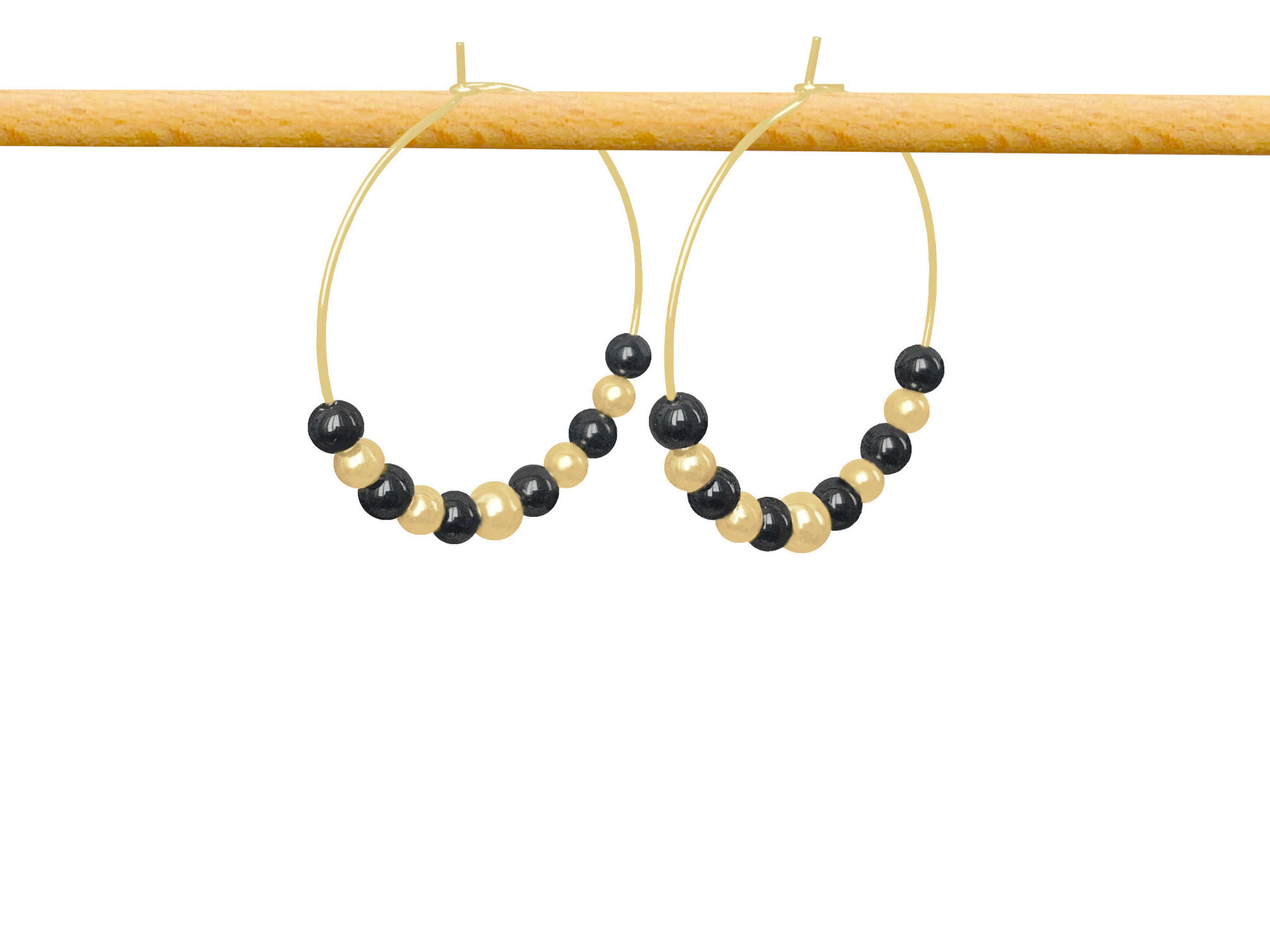 Boucles d'oreilles OLFA grandes créoles dorées or perles naturelles semi précieuses onyx noir-minimaliste-bohème- MARJANE et Cie