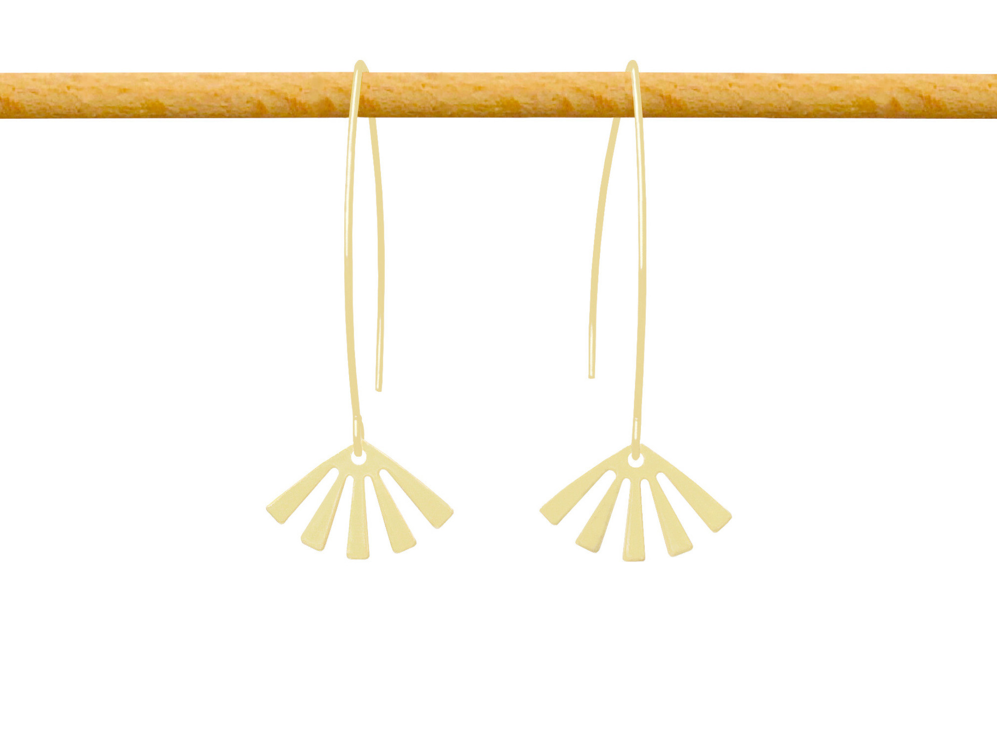 Boucles d'oreilles NAJIA dorées or longues pendantes pendentif éventail graphique-minimaliste-bohème- MARJANE et Cie