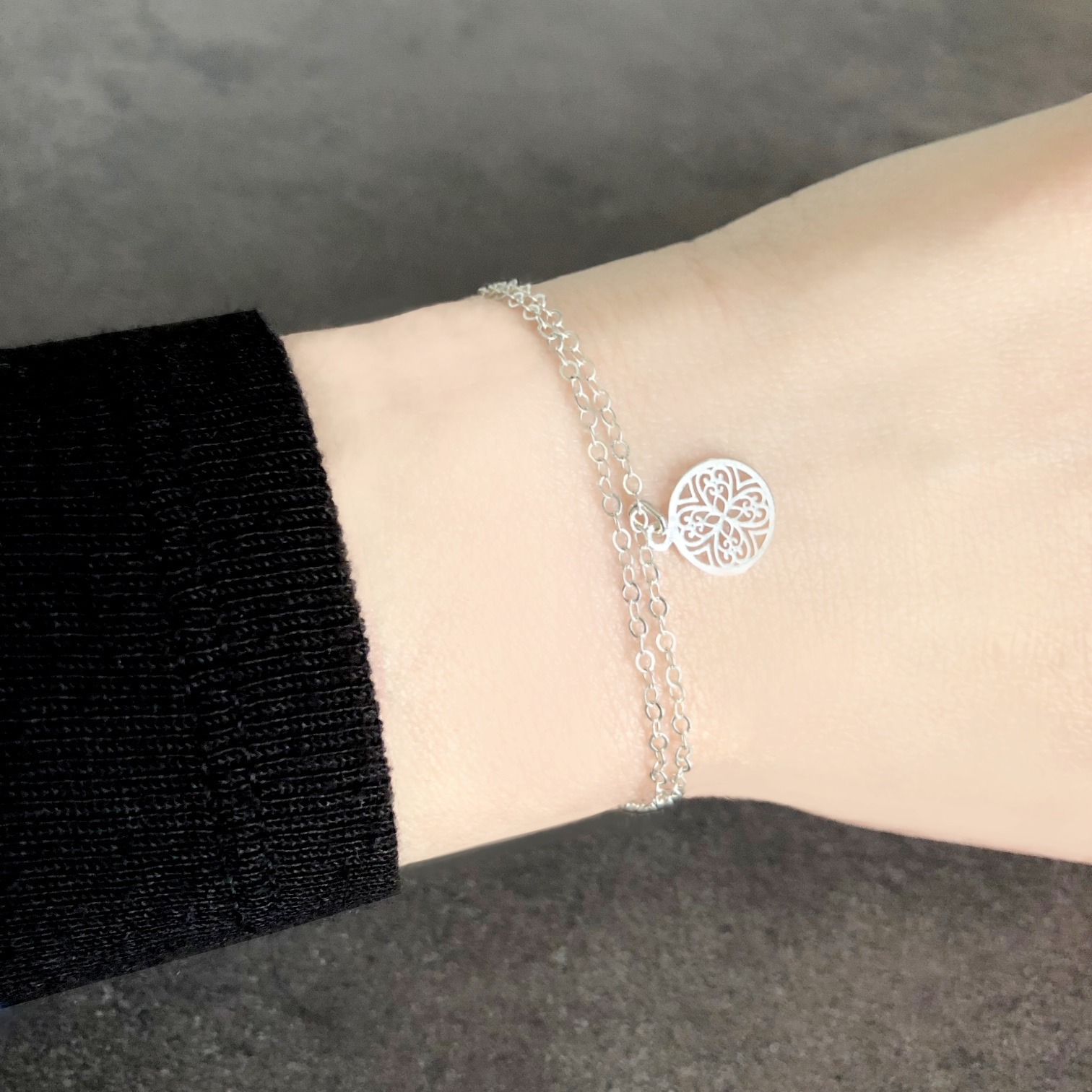 Bracelet NARJISSE argent massif 925 breloque ronde fleur-minimaliste