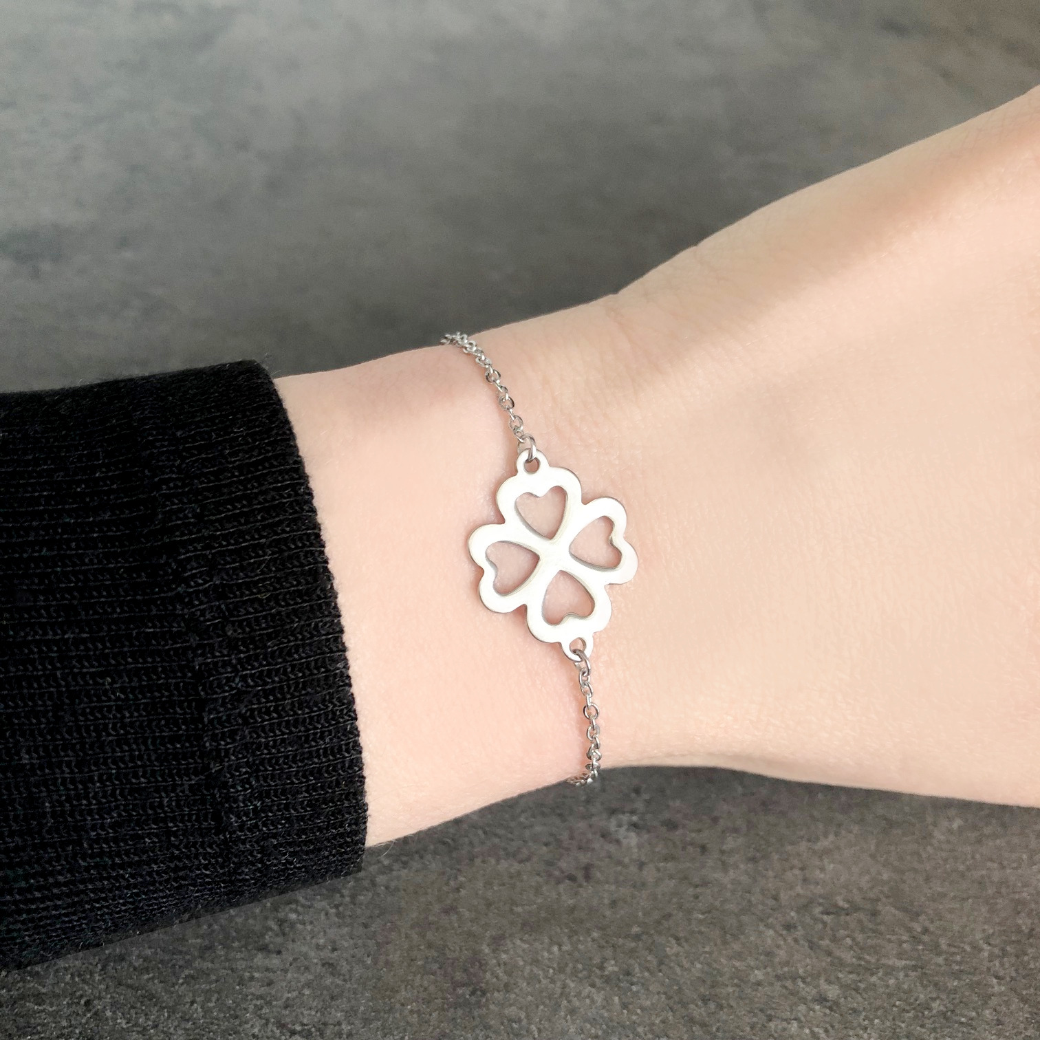 Bracelet HEBARA trèfle à quatre feuilles en acier inoxydable argent