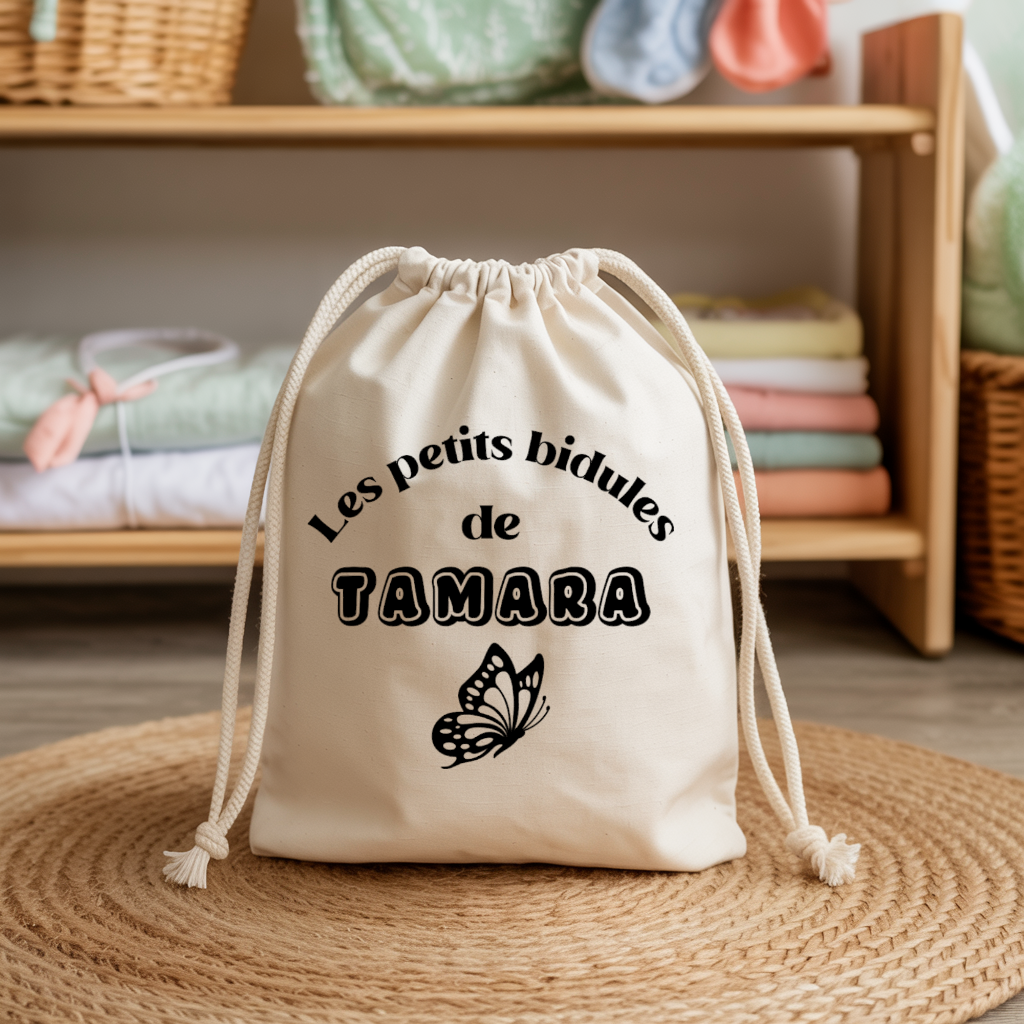 Sac pochon bébé personnalisé manchots dansants face prénom et papillon, coton, flocage couleur - MARJANE et Cie