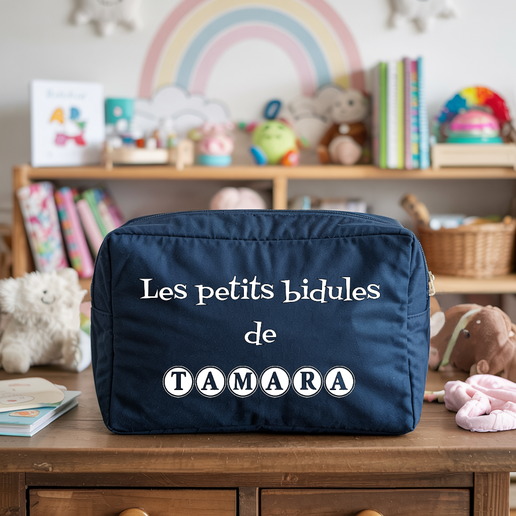 Trousse bébé personnalisable Papillon élégant face personnalisation prénom en toile recyclée avec flocage - MARJANE et Cie