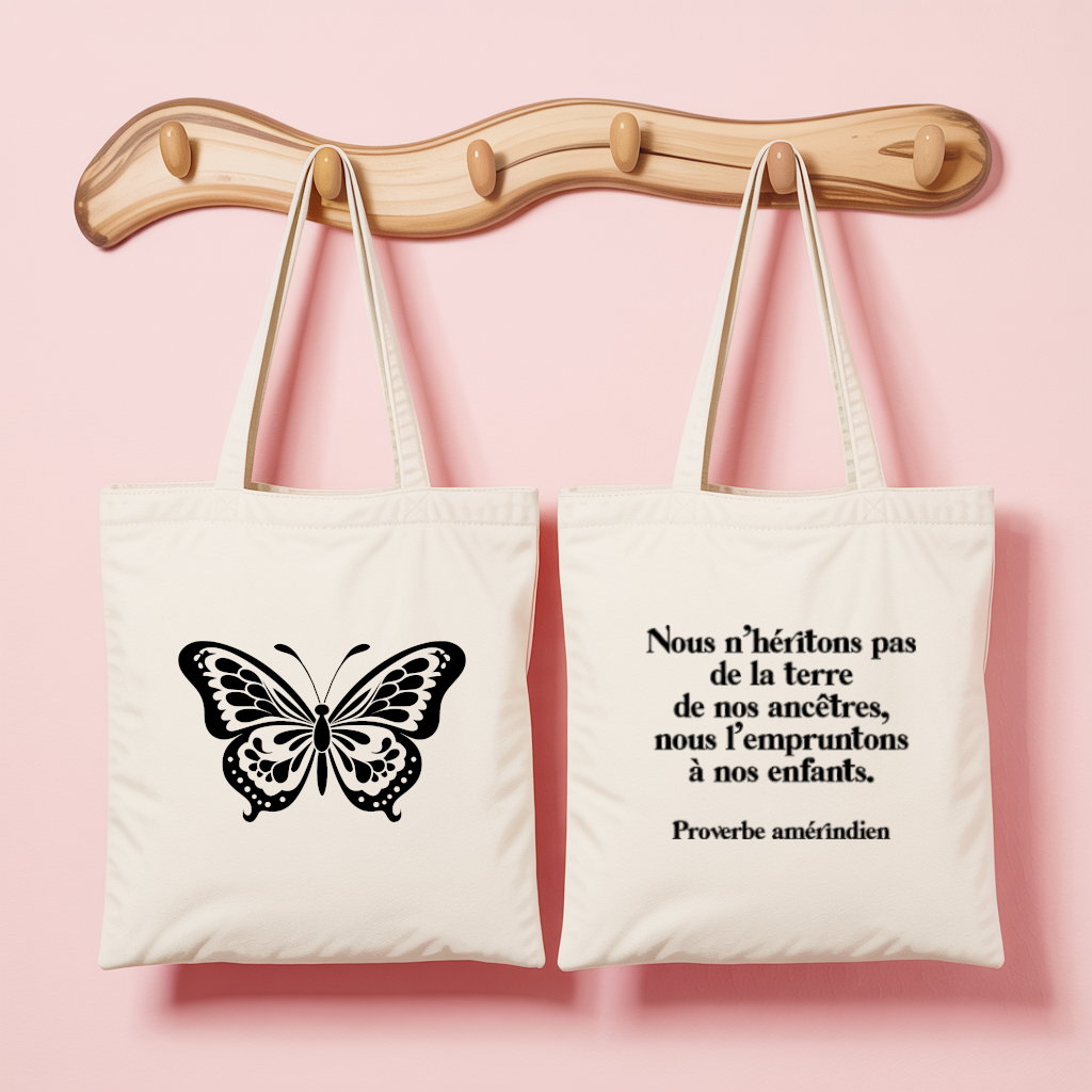 Tote bag femme monochrome avec papillon aux ailes déployées et citation engagée, double face floquée - MARJANE et Cie