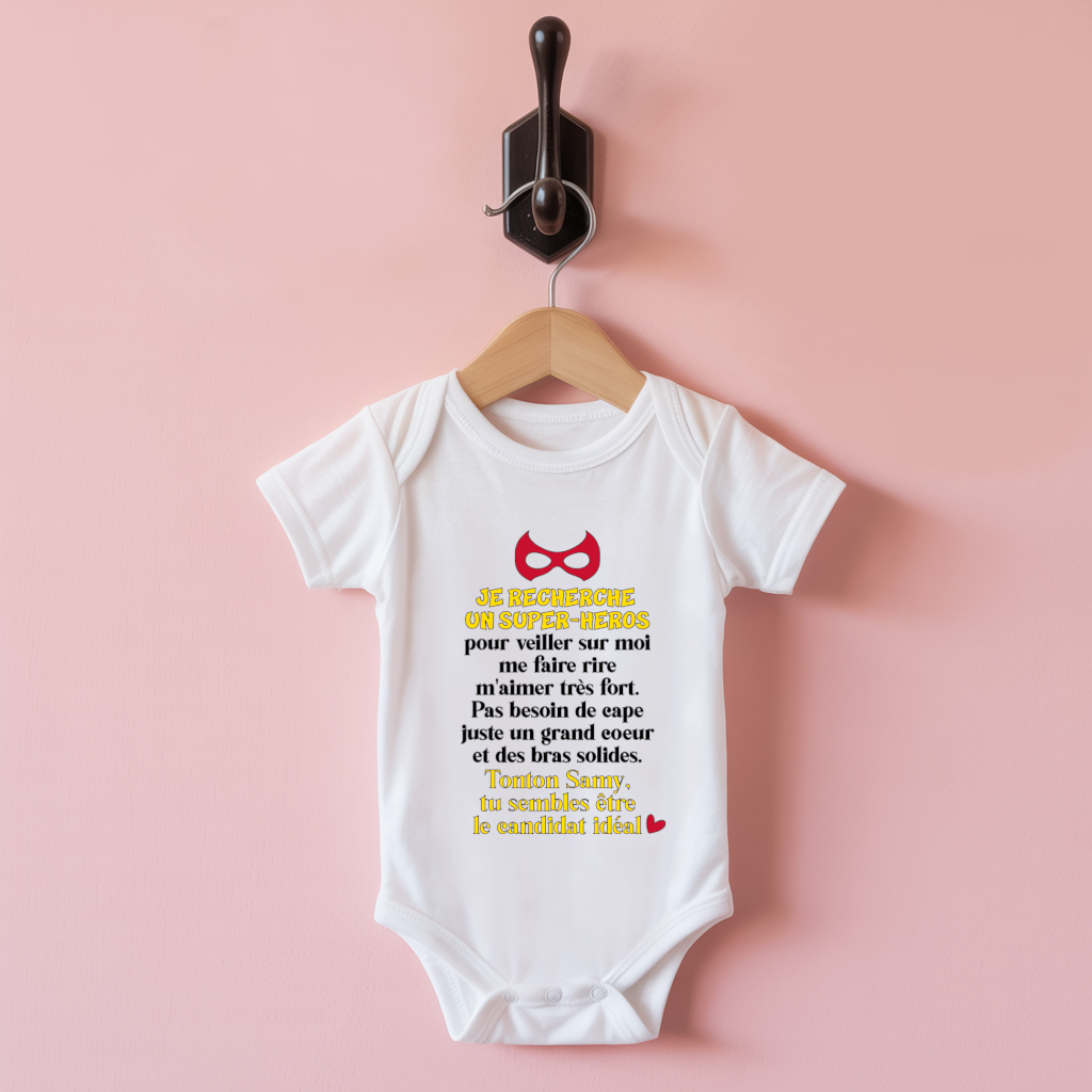 Body bébé personnalisable blanc demande parrain super héros suspendu - MARJANE et Cie